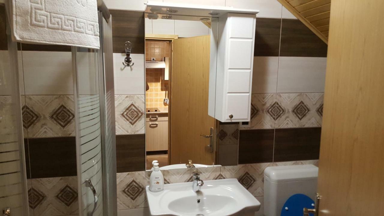 Apartman Marica Rakovica Exterior foto
